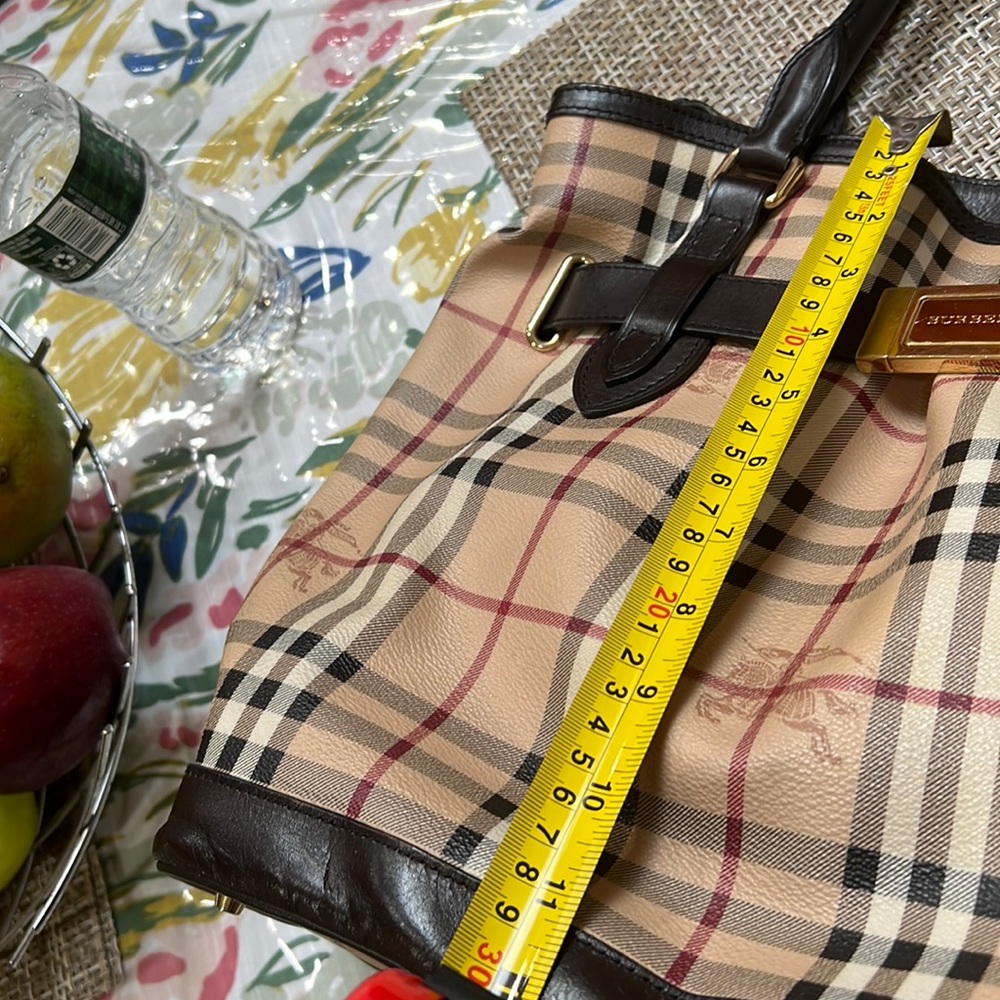 Burberry Tote bag with Sling Using good condition with dust bag - Picture 14 of 16